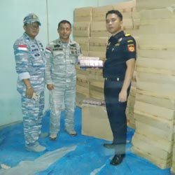  200 Ribu Bungkus Rokok Tanpa Cukai Diamankan BC Bengkalis-TNI AL